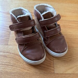 Ugg Toddler Boots Size 7